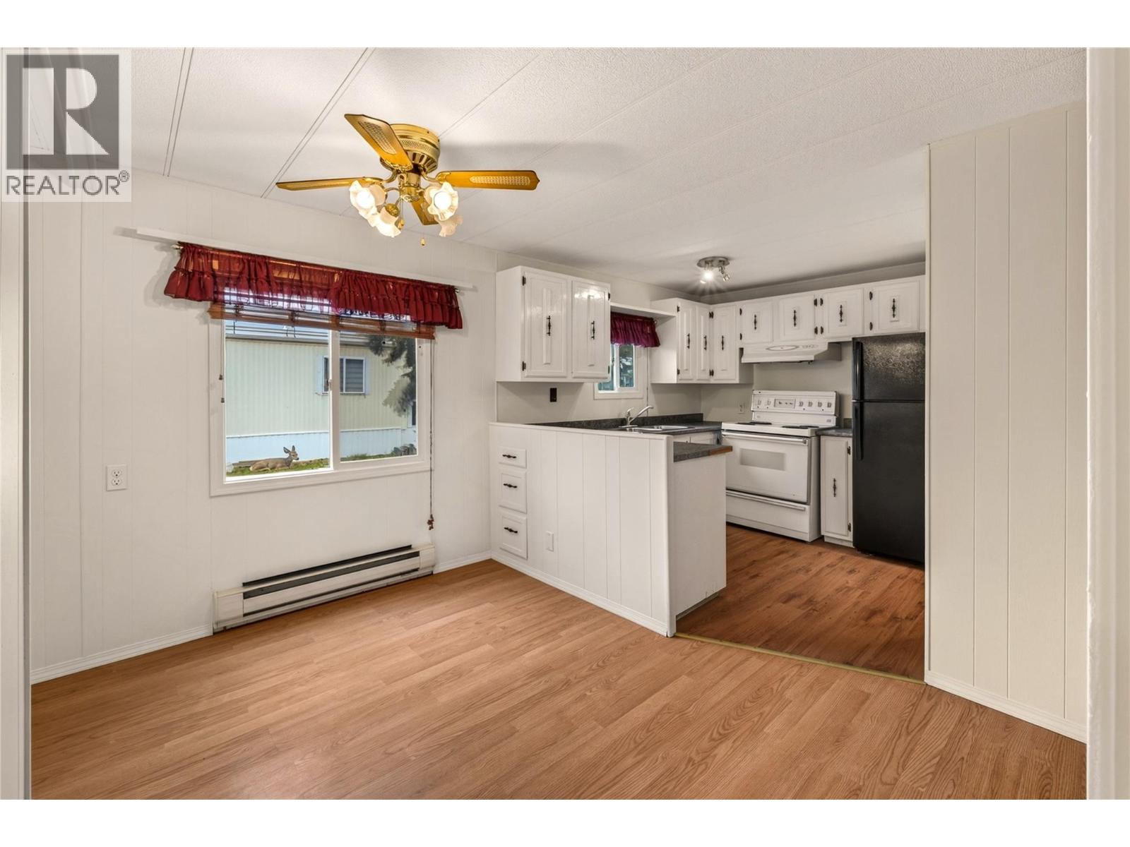 #207 197 Dauphin Avenue - 10