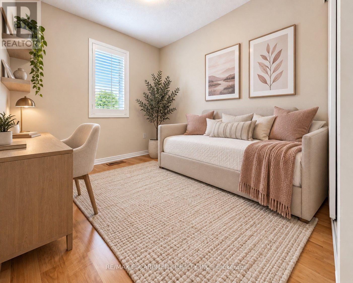 6143 SNOWY OWL CRESCENT - 22