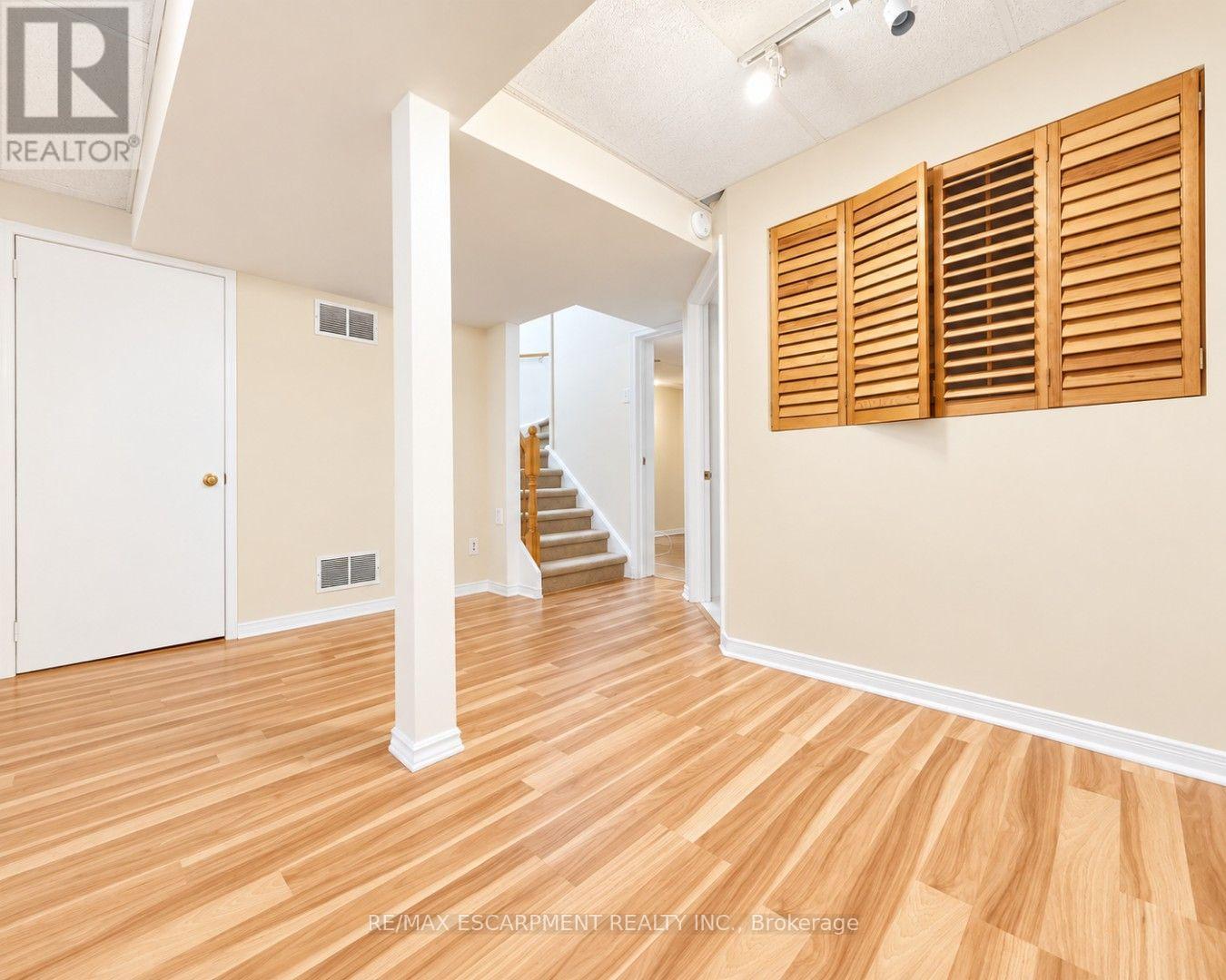 6143 Snowy Owl Crescent, Mississauga, ON photo 27