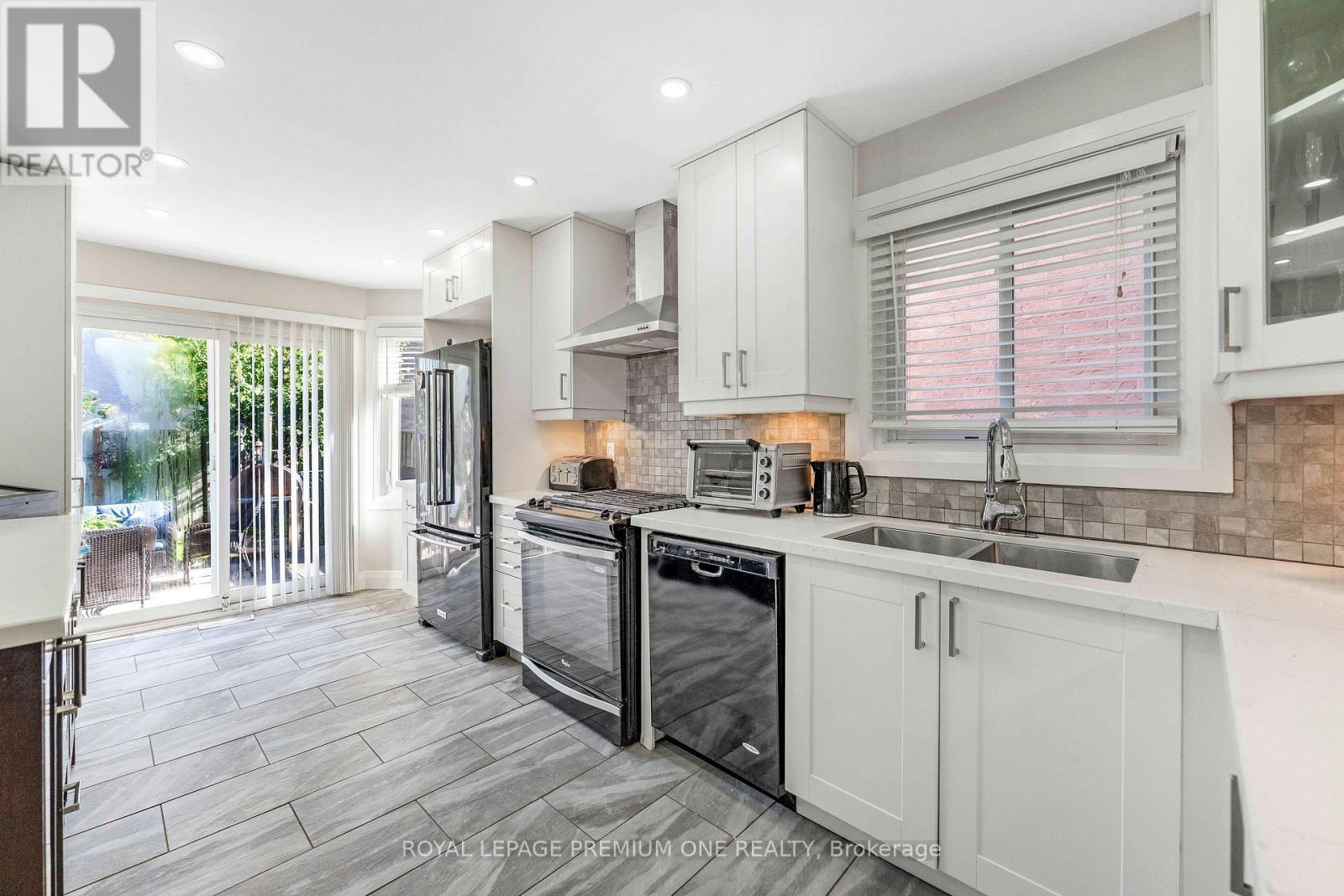 25 Sir Lancelot Court, Caledon, ON photo 11
