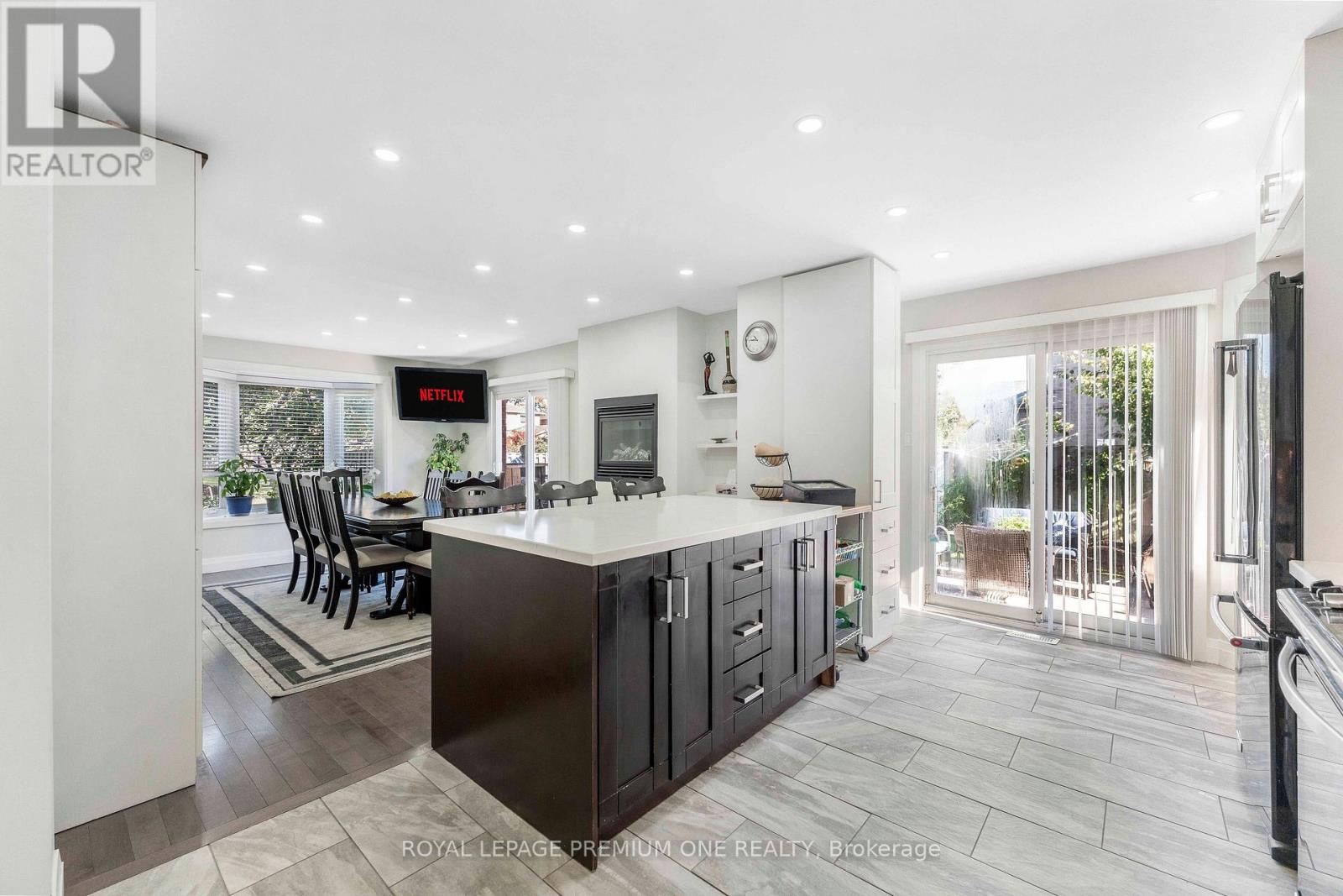 25 Sir Lancelot Court, Caledon, ON photo 12