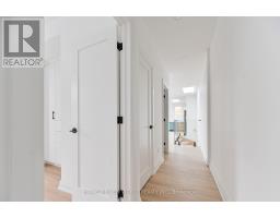Upper - 228 Emerson Ave Avenue, Toronto, ON M6H3T6 Photo 10