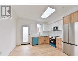 Upper - 228 Emerson Ave Avenue, Toronto, ON M6H3T6 Photo 7