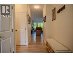 Kitchen - 2620 Rosewood Avenue, Kamloops, BC V2B0C4 Photo 7