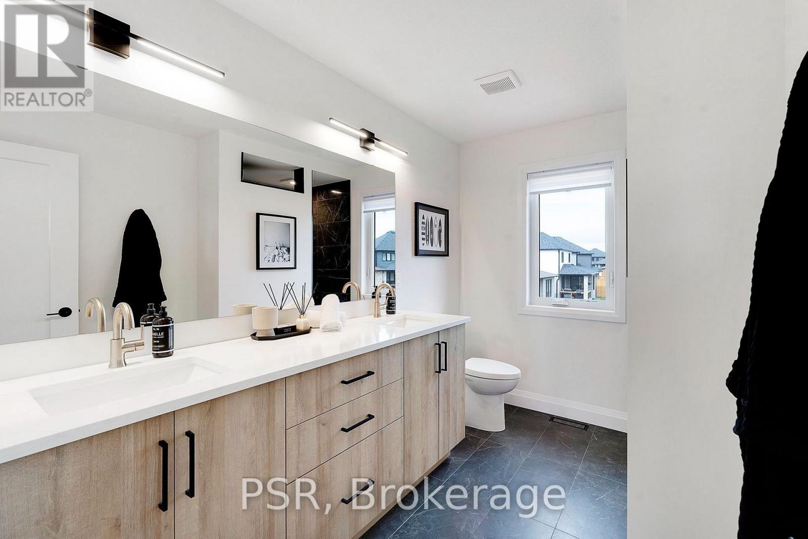 50 Heron Point Lane, Woolwich, ON photo 16