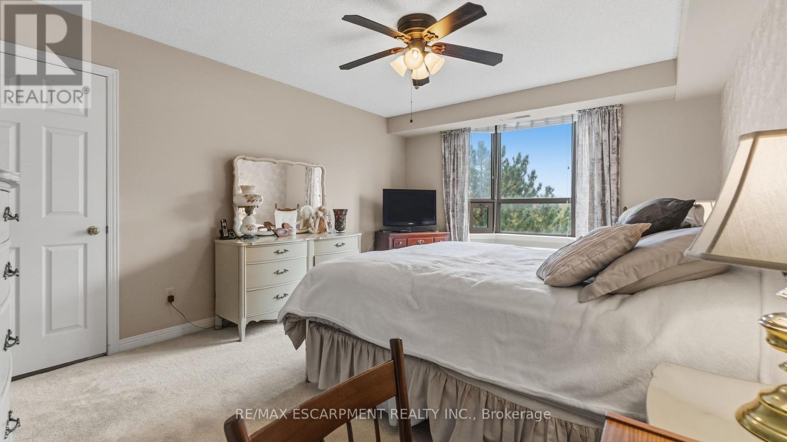 #510 8 VILLAGE GREEN BOULEVARD - 20