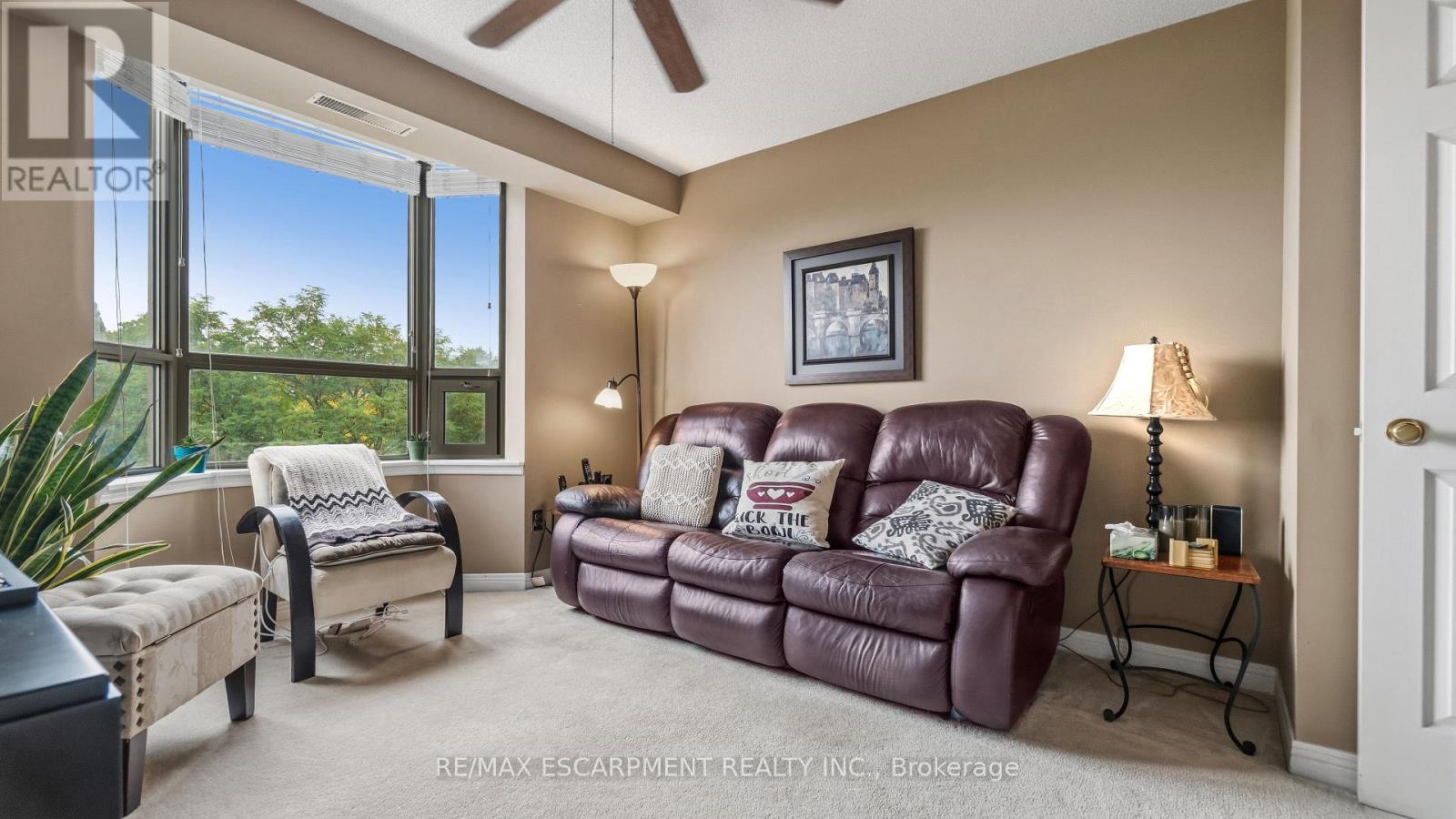 510- 8 Village Green Boulevard, Hamilton, ON photo 22