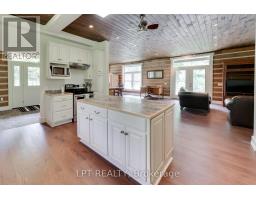 1039 Ben Lake Road E, Gravenhurst, ON P1P1R3 Photo 11