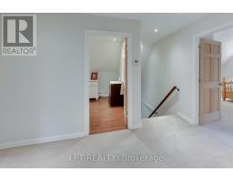 1039 Ben Lake Road E, Gravenhurst, ON P1P1R3 Photo 25
