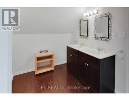 1039 Ben Lake Road E, Gravenhurst, ON P1P1R3 Photo 26