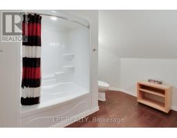 1039 Ben Lake Road E, Gravenhurst, ON P1P1R3 Photo 27