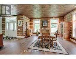 1039 Ben Lake Road E, Gravenhurst, ON P1P1R3 Photo 9