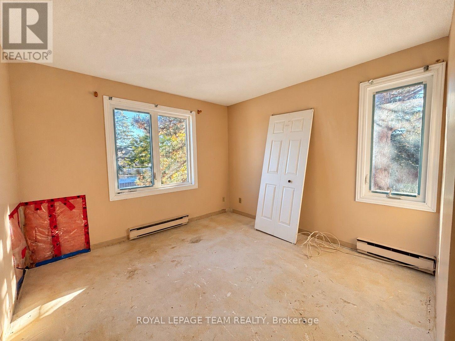 #201 455 CANTEVAL TERRACE - Image 17