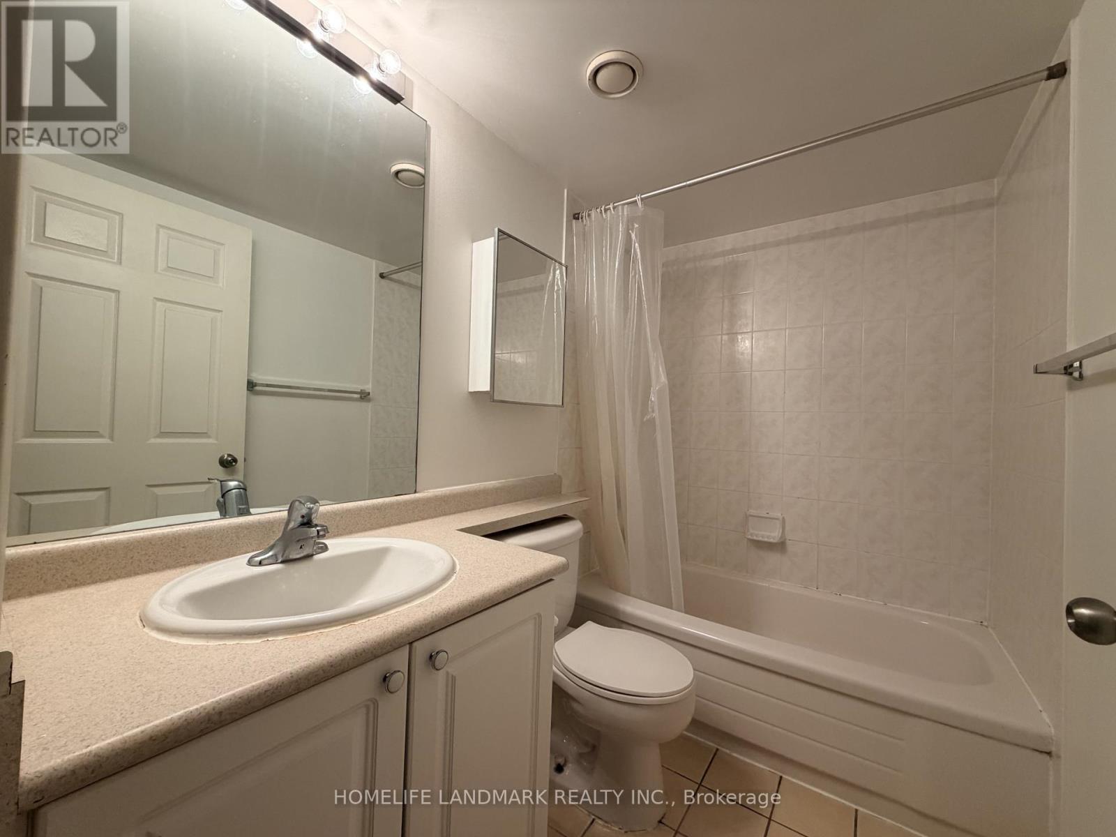 18 Parkview Avenue — photo 13