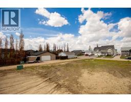 32 Sunrise Crescent N, Three Hills, AB T0M2A0 Photo 35