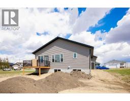 32 Sunrise Crescent N, Three Hills, AB T0M2A0 Photo 40