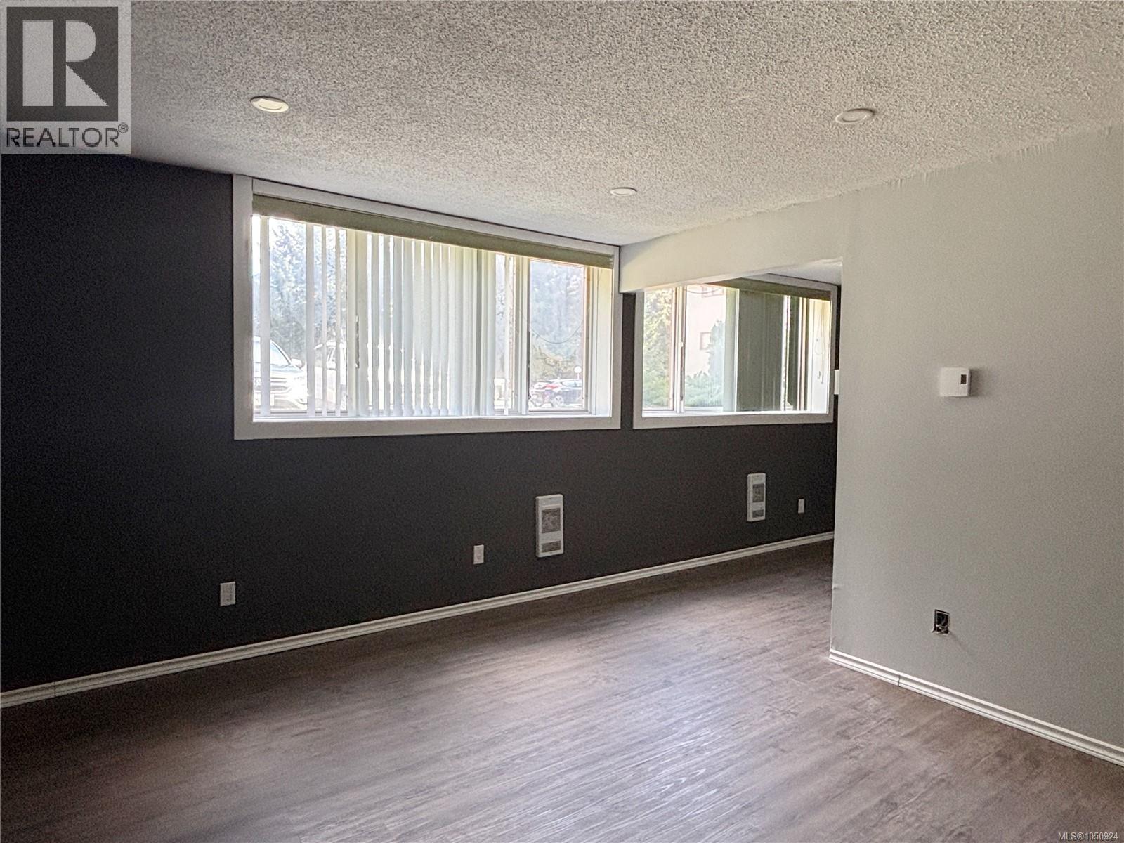 #113 350 Alder Cres - 4