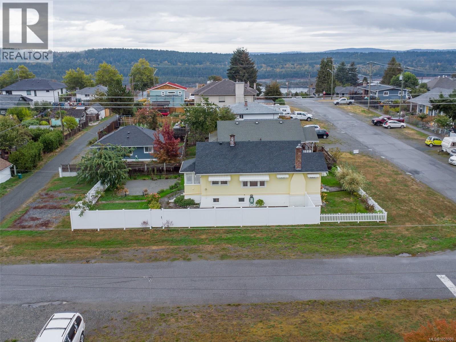 432 Buller St - 22