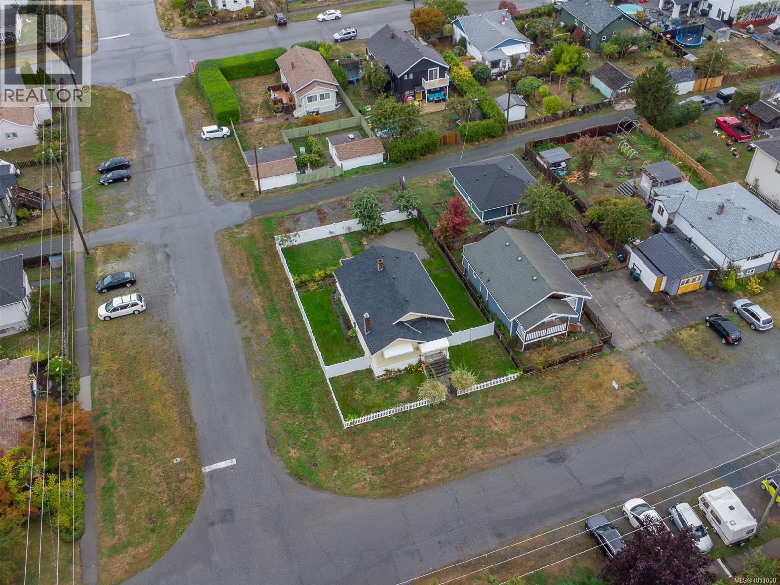 432 Buller St - 27