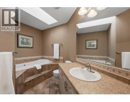 32, 28364 Township Road 384, Rural Red Deer County, AB T4S2B5 Photo 23