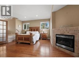 Media - 32, 28364 Township Road 384, Rural Red Deer County, AB T4S2B5 Photo 17