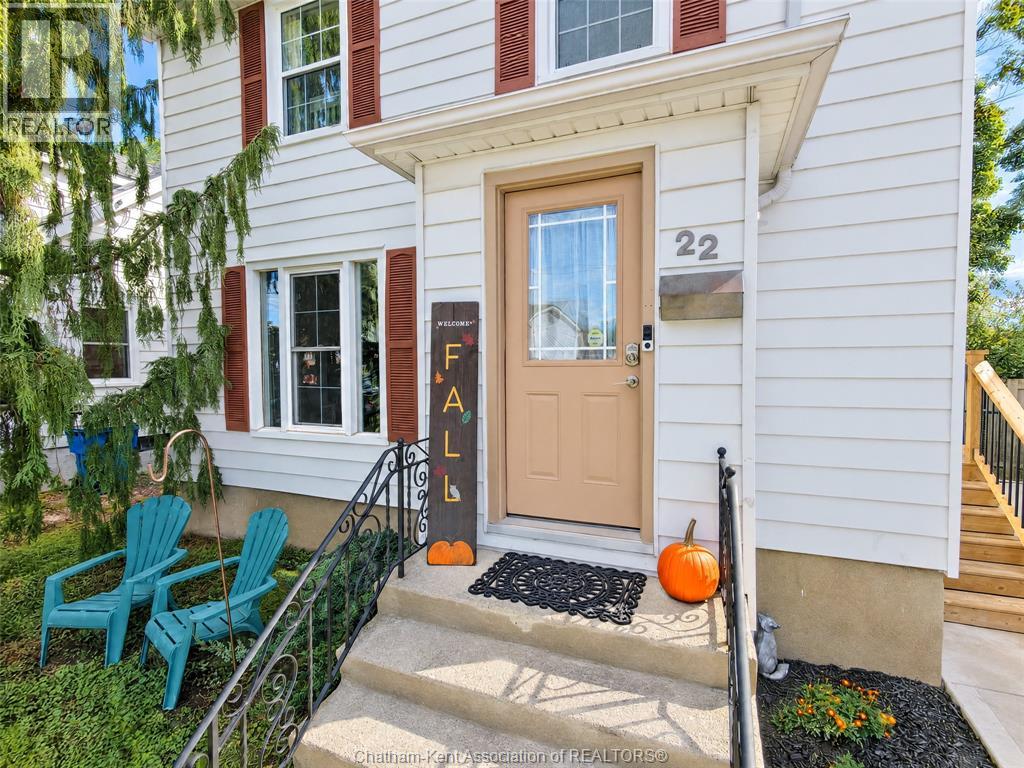 22 Dovercourt STREET - 2