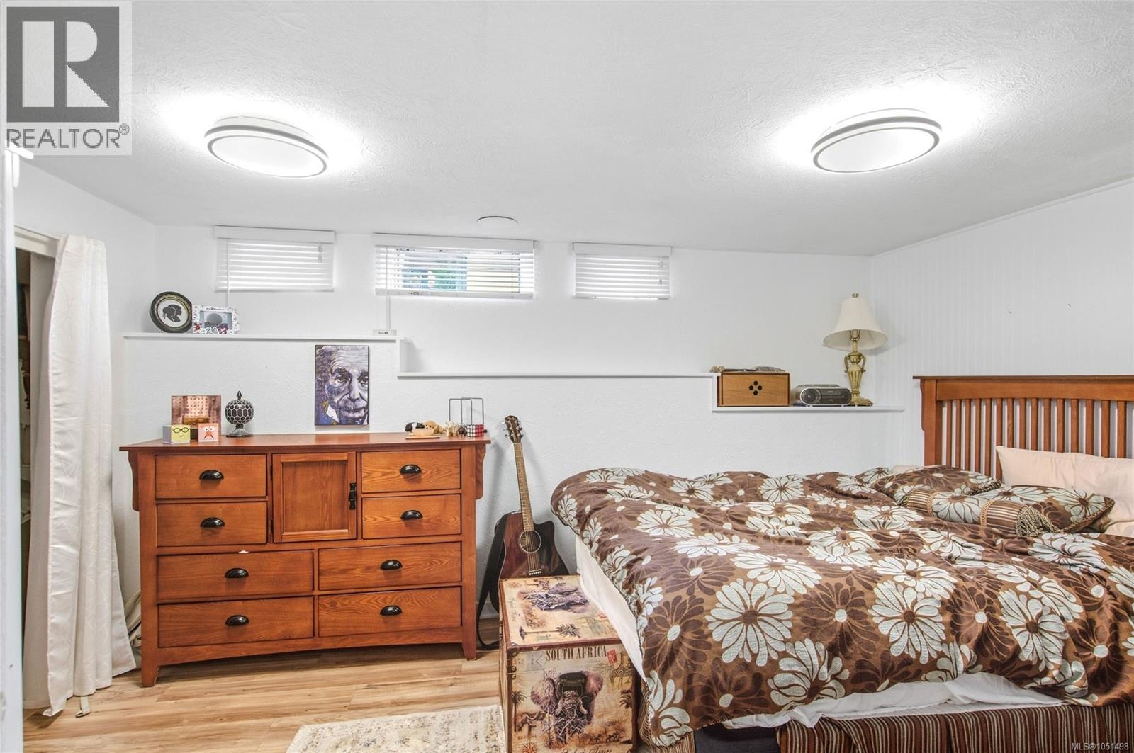 663 Maple St - 20