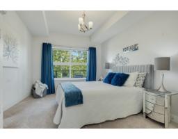 209 20630 Douglas Street, Langley, BC V3A4B8 Photo 18