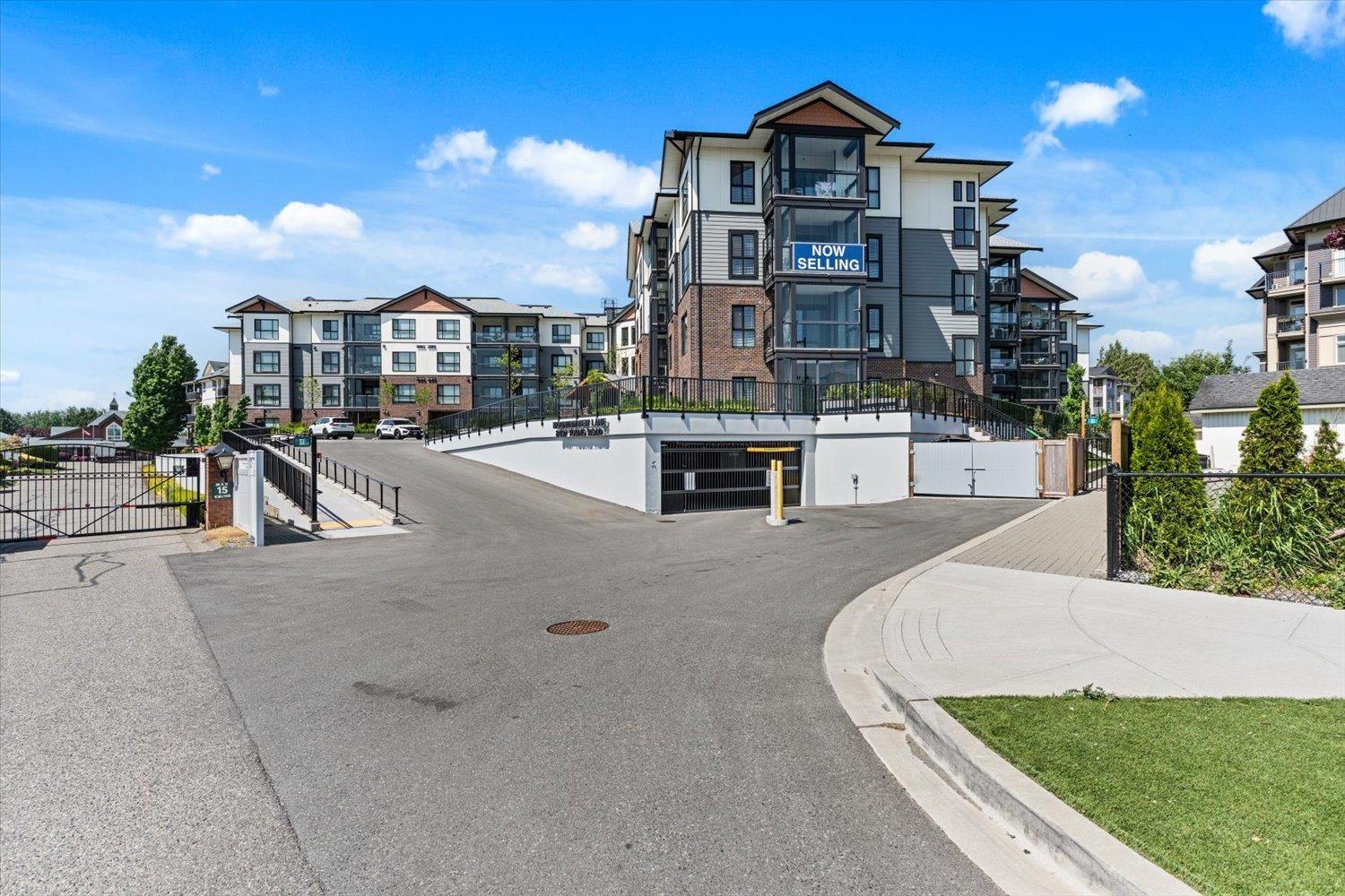 Photo of 122 8497 YOUNG ROAD, Chilliwack Proper South 32