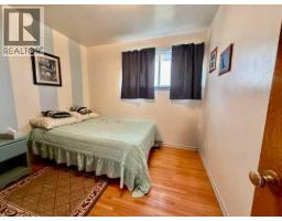 Bedroom - 114 Bliss Avenue, Hinton, AB T7V1C2 Photo 7