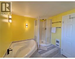 603 Conuma Dr, Gold River, BC V0P1G0 Photo 12