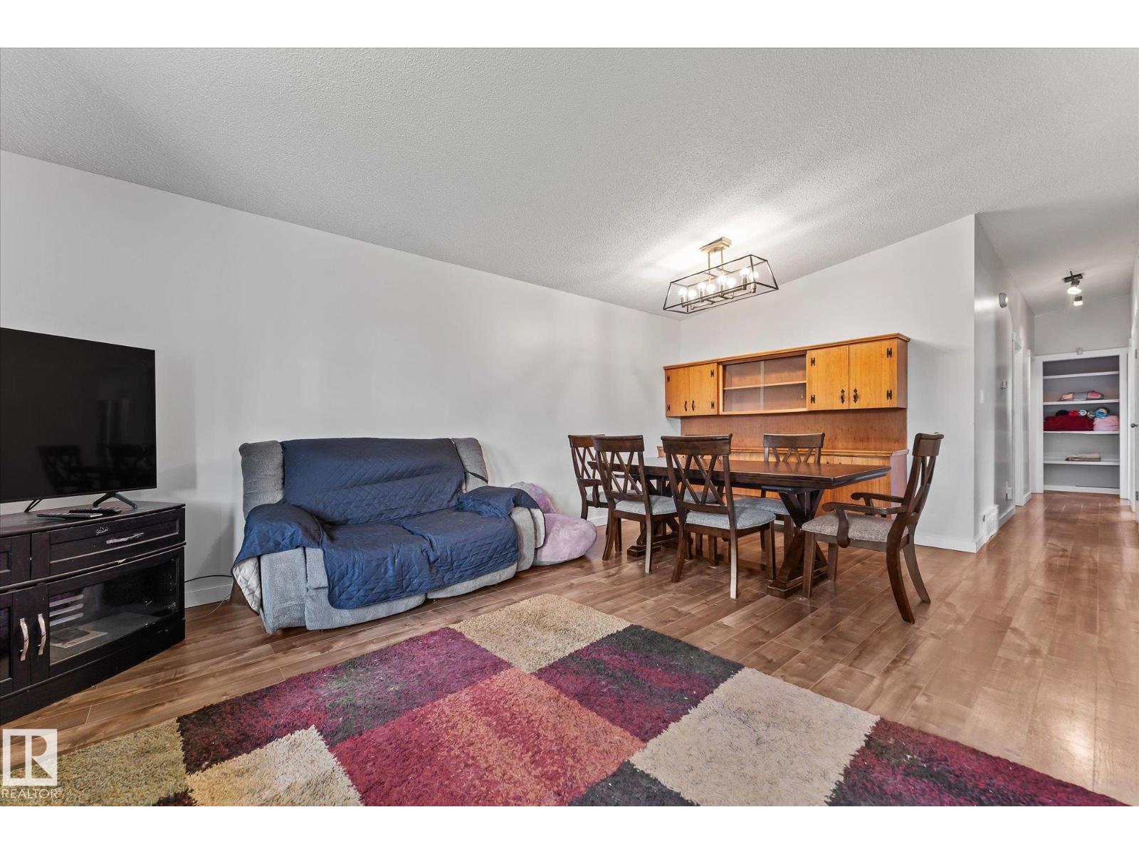 7308 149 AV NW - 6