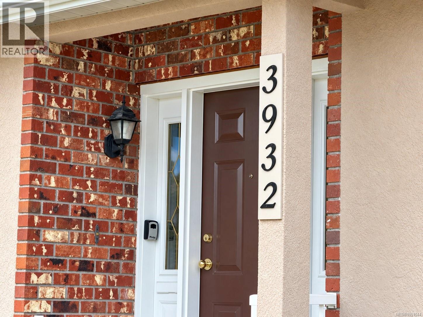 3932 4th Ave - 4