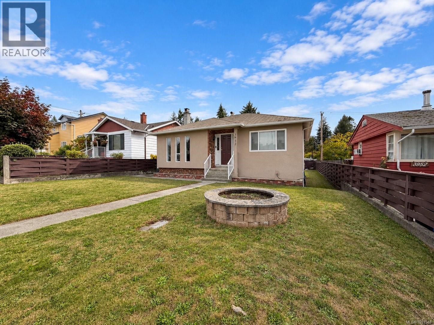 3932 4th Ave - 3
