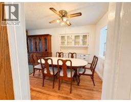 Eating area - 3932 4th Ave, Port Alberni, BC V9Y4J2 Photo 9