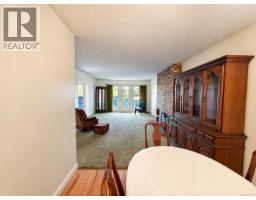 Entrance - 3932 4th Ave, Port Alberni, BC V9Y4J2 Photo 8