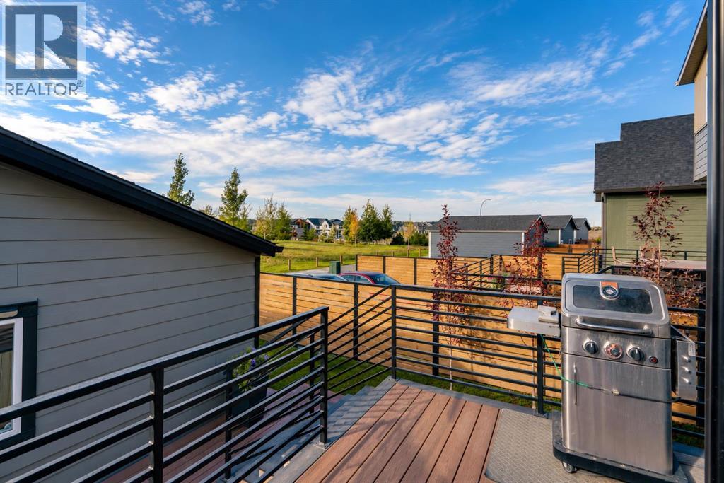 233 Haskayne Drive NW - Image 44