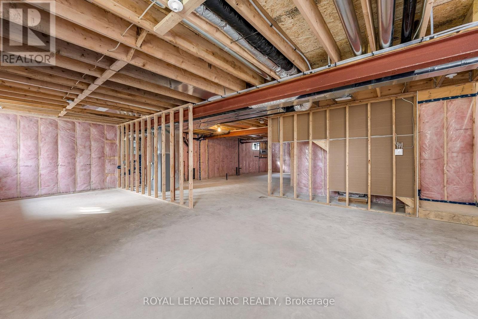 161 FORKS ROAD - Image 37