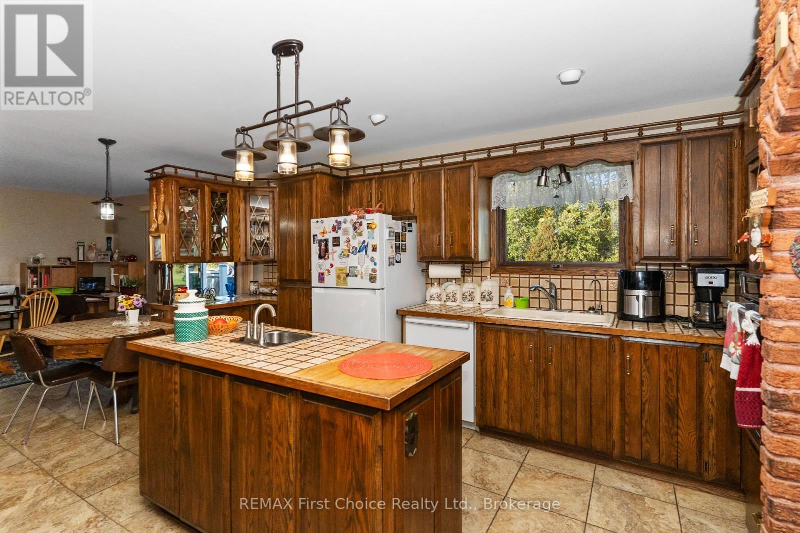 3410 HWY 11 71 HIGHWAY - Image 15