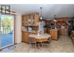 3410 Hwy 11 71 Highway, La Vallee, ON P0W1C0 Photo 14