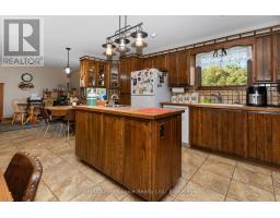 3410 Hwy 11 71 Highway, La Vallee, ON P0W1C0 Photo 19