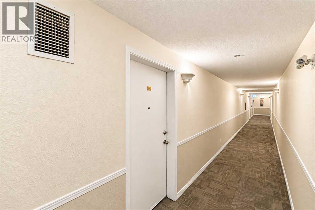#316 60 Lawford Avenue - 37