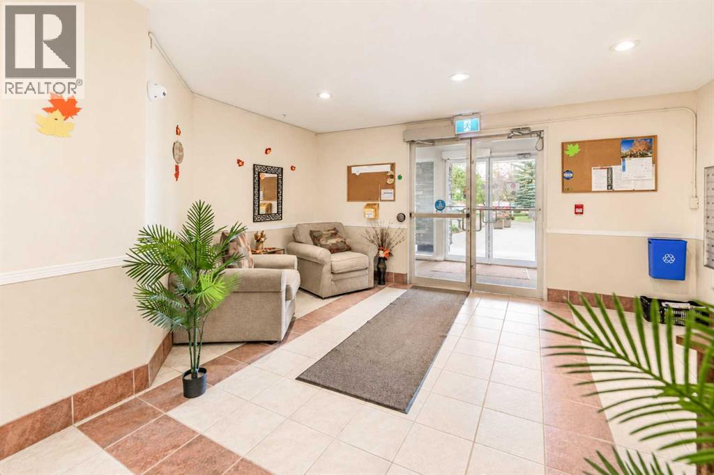 #316 60 Lawford Avenue - 40