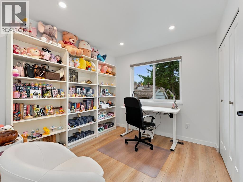 Photo of 2045 KIRKSTONE ROAD 20