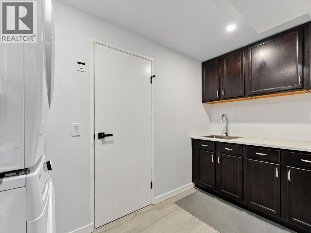 Photo of 2045 KIRKSTONE ROAD 23