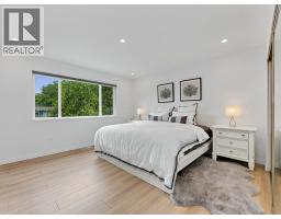 2045 Kirkstone Road, North Vancouver, BC V7J3M9 Photo 16