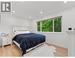 2045 Kirkstone Road, North Vancouver, BC V7J3M9 Photo 18