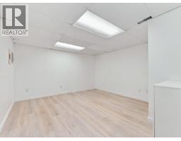 2045 Kirkstone Road, North Vancouver, BC V7J3M9 Photo 25