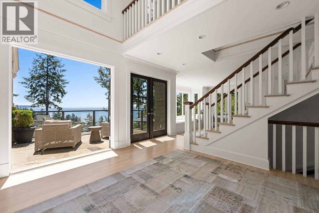 6180 CANDIA PLACE, West Vancouver