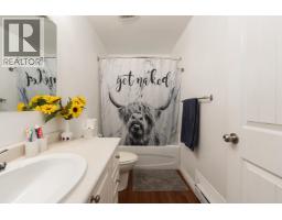 22702 123 Avenue, Maple Ridge, BC V2X4E4 Photo 25